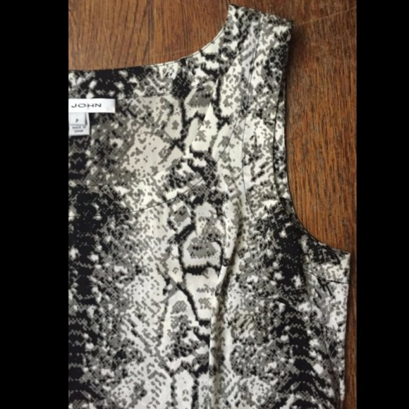 St. John Gray Black Python Print Stretch Silk Top - Picture 2 of 7